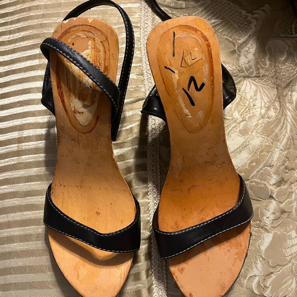 Cleo Black Women's Sandals